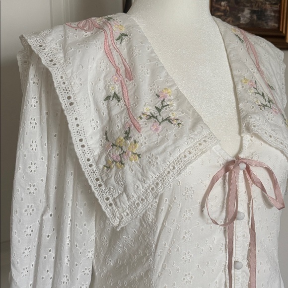 For Love & Lemons 🎀 Mi Amore White Eyelet Mini Dress Pink Trim bow embroidered - Picture 4 of 7